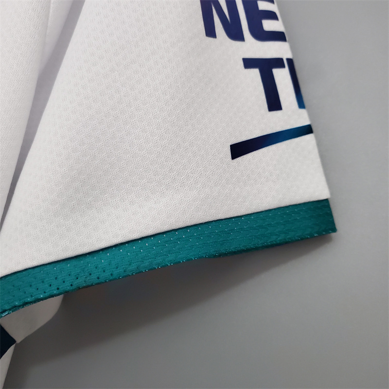 Retro Manchester City 2021/22 Away Jersey Fan Version