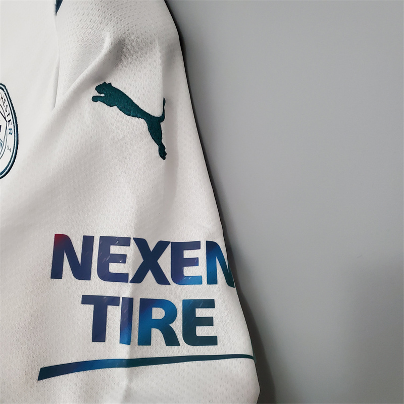 Retro Manchester City 2021/22 Away Jersey Fan Version