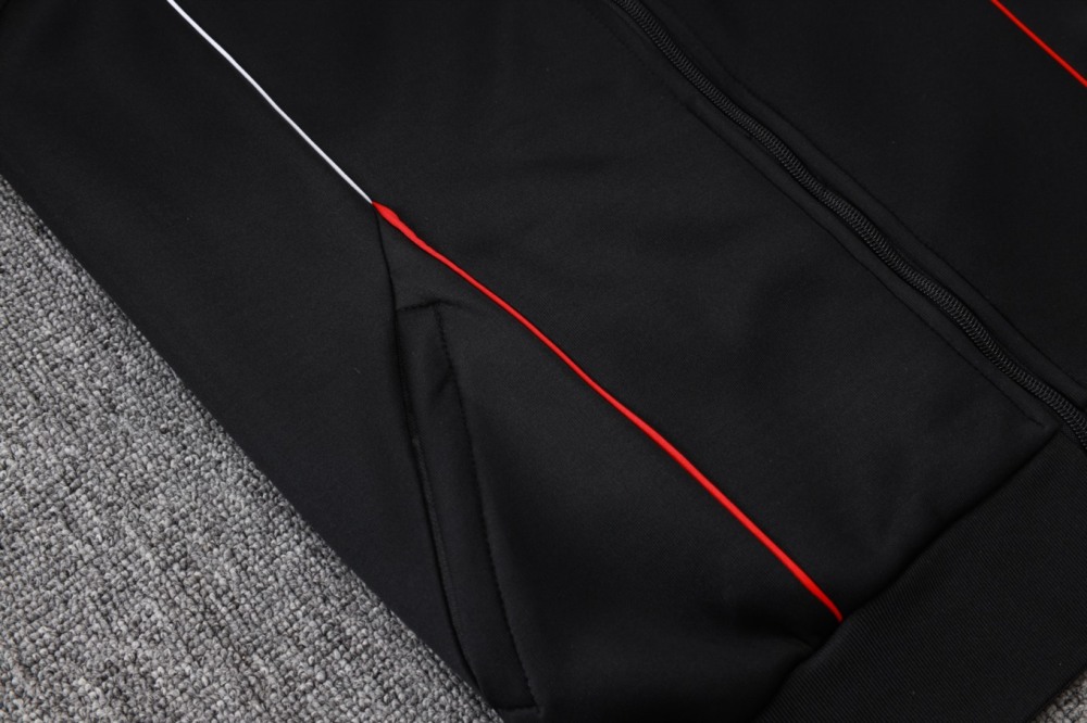 2026 Liverpool Black Jacket Training Suit Set