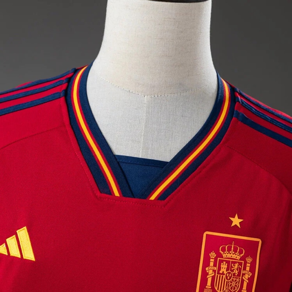 Retro Spain 2022 Home Jersey Fan Version