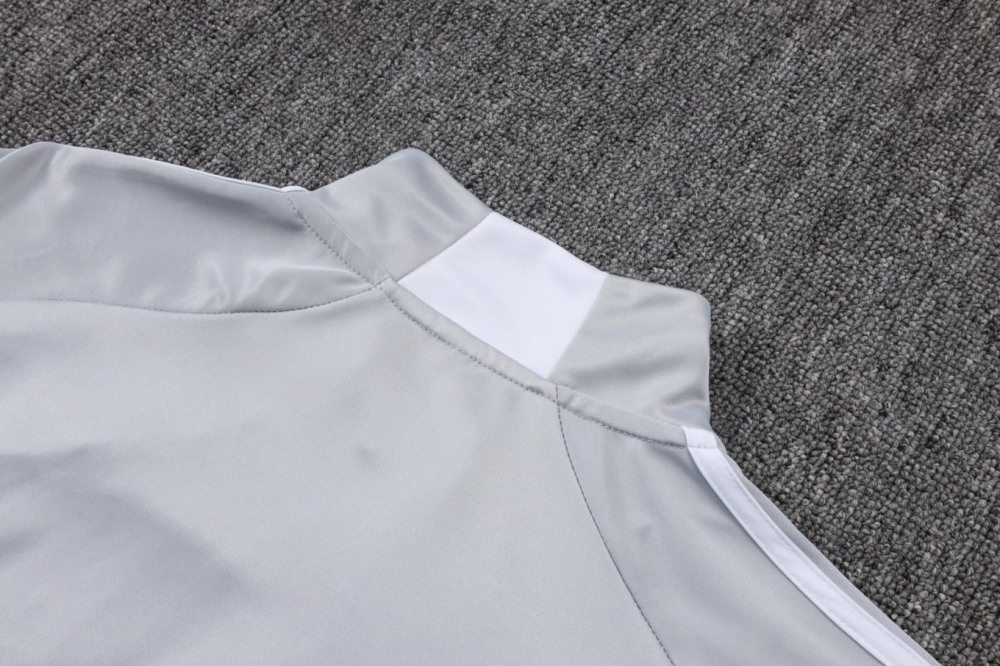 202526 Real Madrid Grey Long-sleeved half-pull training kit Football team kit