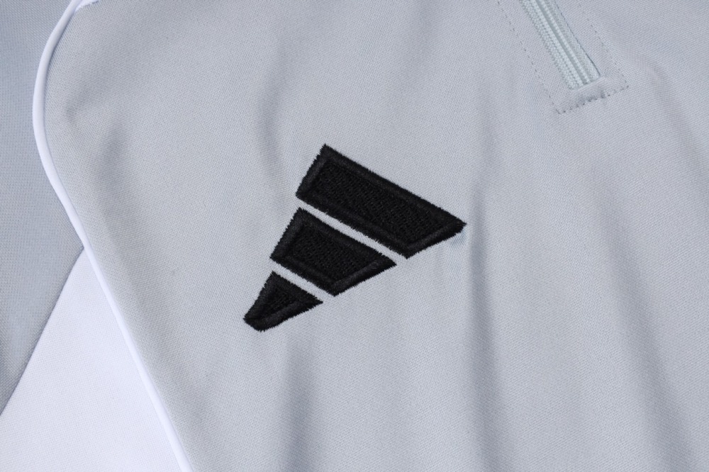 202526 Real Madrid Grey Long-sleeved half-pull training kit Football team kit