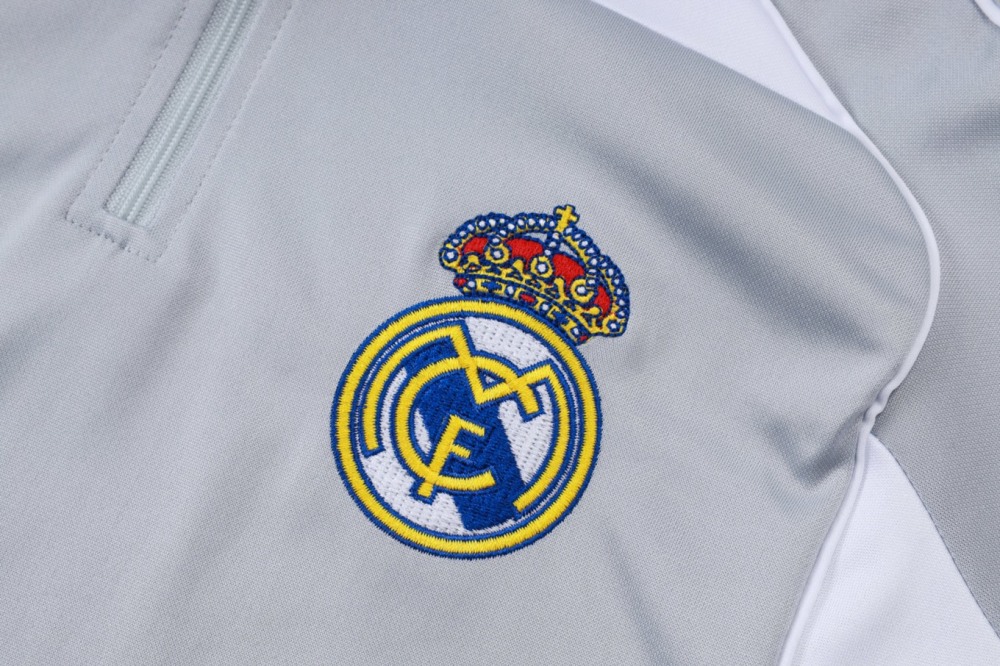 202526 Real Madrid Grey Long-sleeved half-pull training kit Football team kit