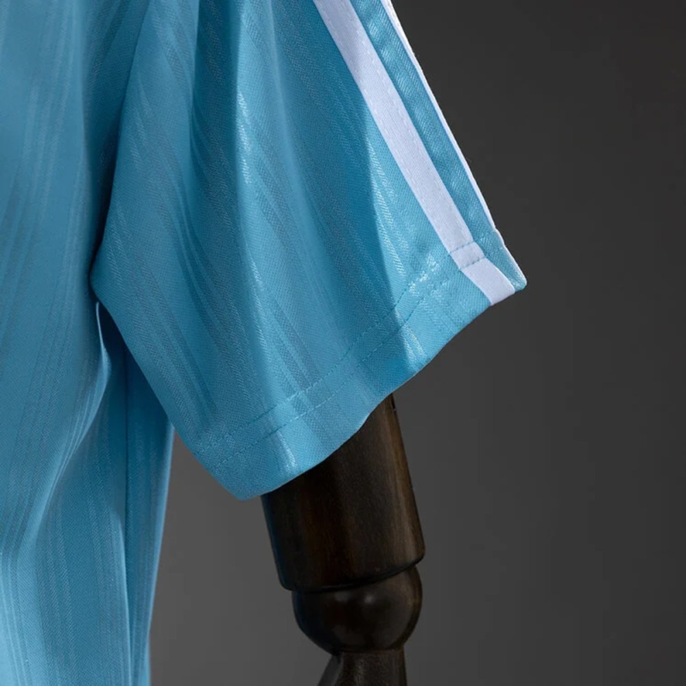 Retro Liverpool 1995 Sky Blue Jersey Fan Version