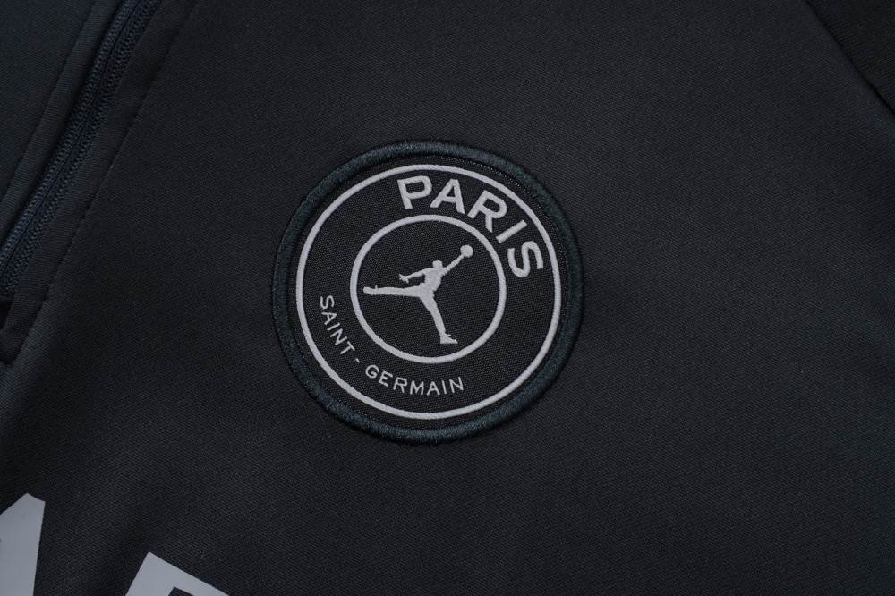 202526 PSG Dark grey Long-sleeved half-pull training kit Football team kit