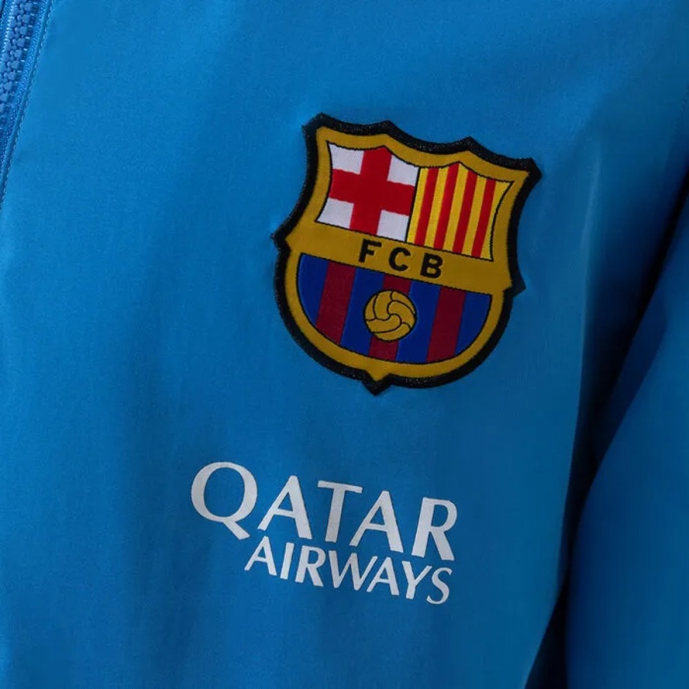 2015/16 Barcelona Vintage Style Windbreaker