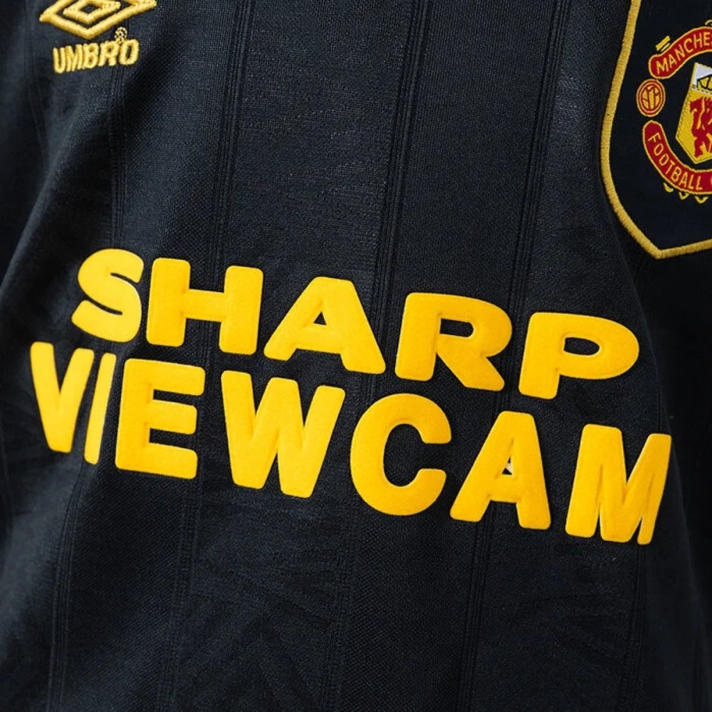 Retro Manchester United  1993/95 Away Kid Kits