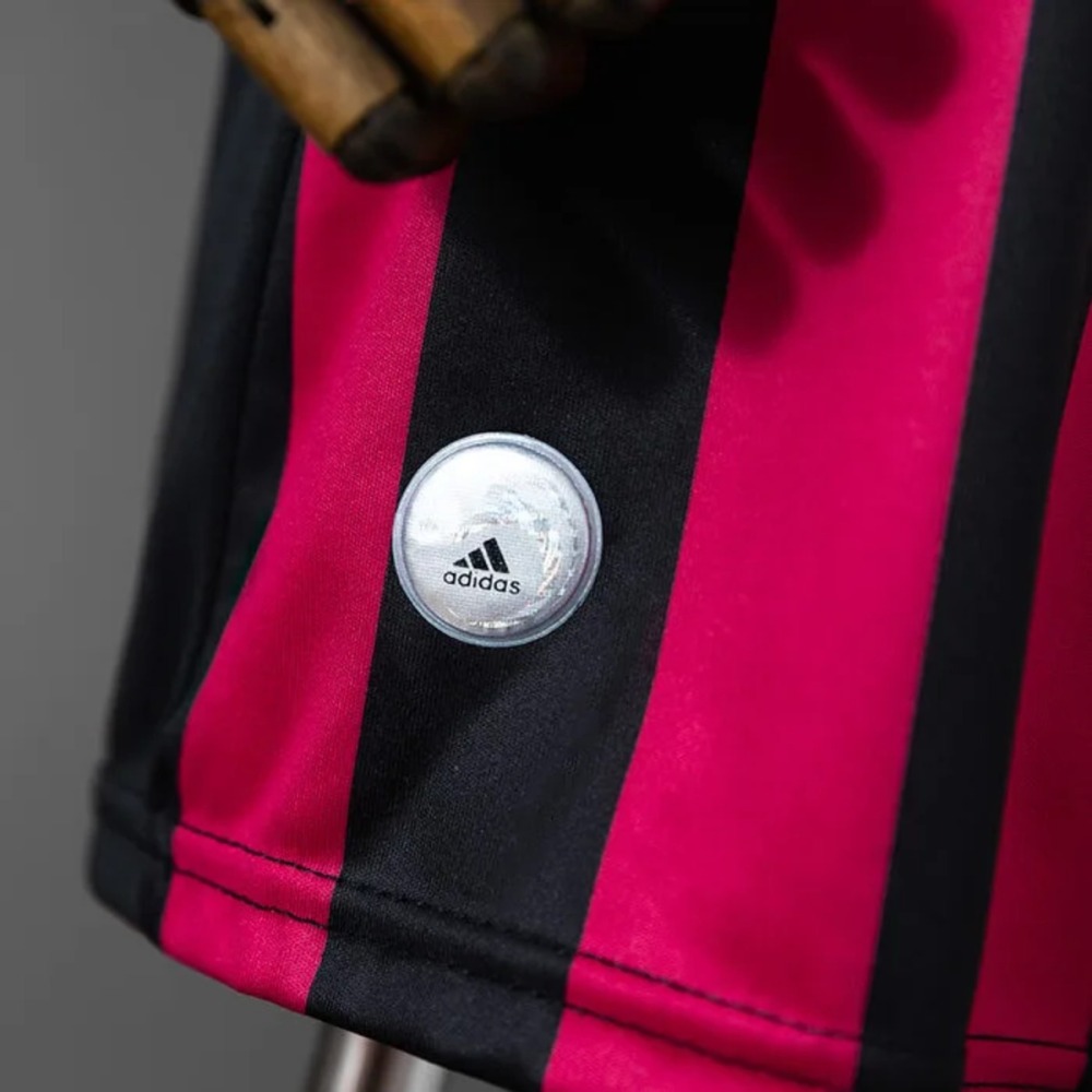 Retro AC Milan 2009/10 Home Kid Kits