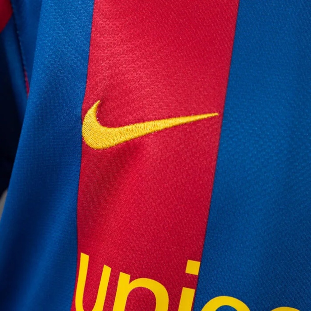 Retro Barcelona 2010/11 Home Kid Kits
