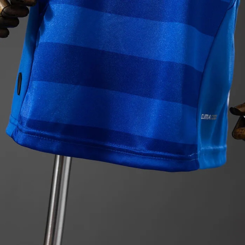 Retro Chelsea 2011/12 UCL Home Kid Kits