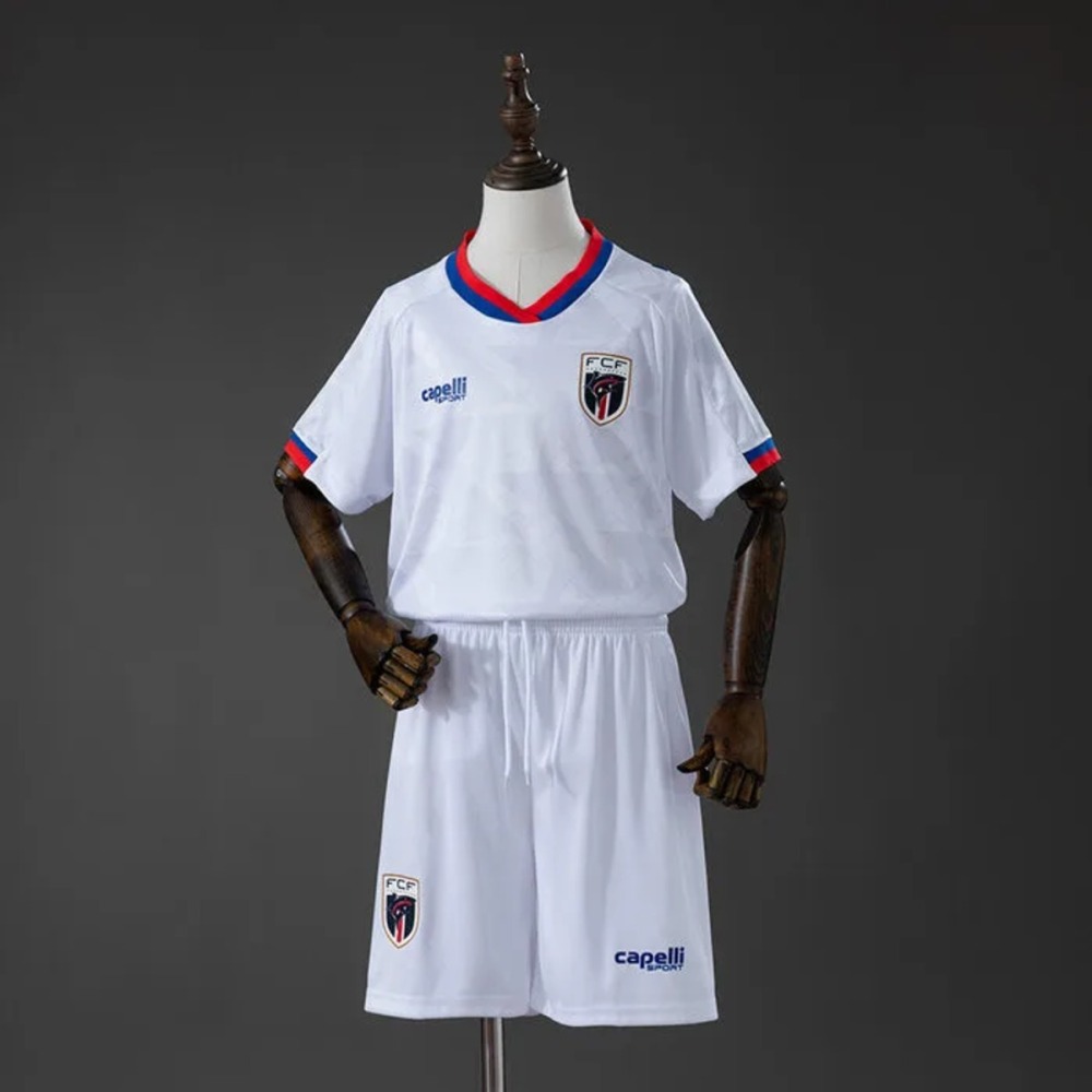 Cape Verde 2026 World Cup Away Kid Kits