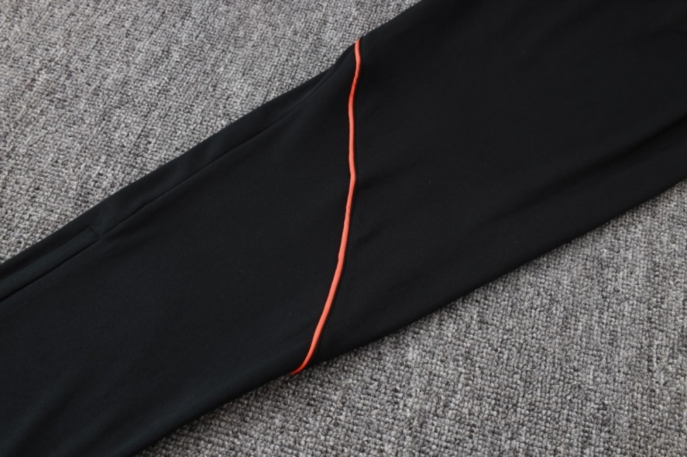2026 Netherlands Black Long-sleeved halt-pull training kit