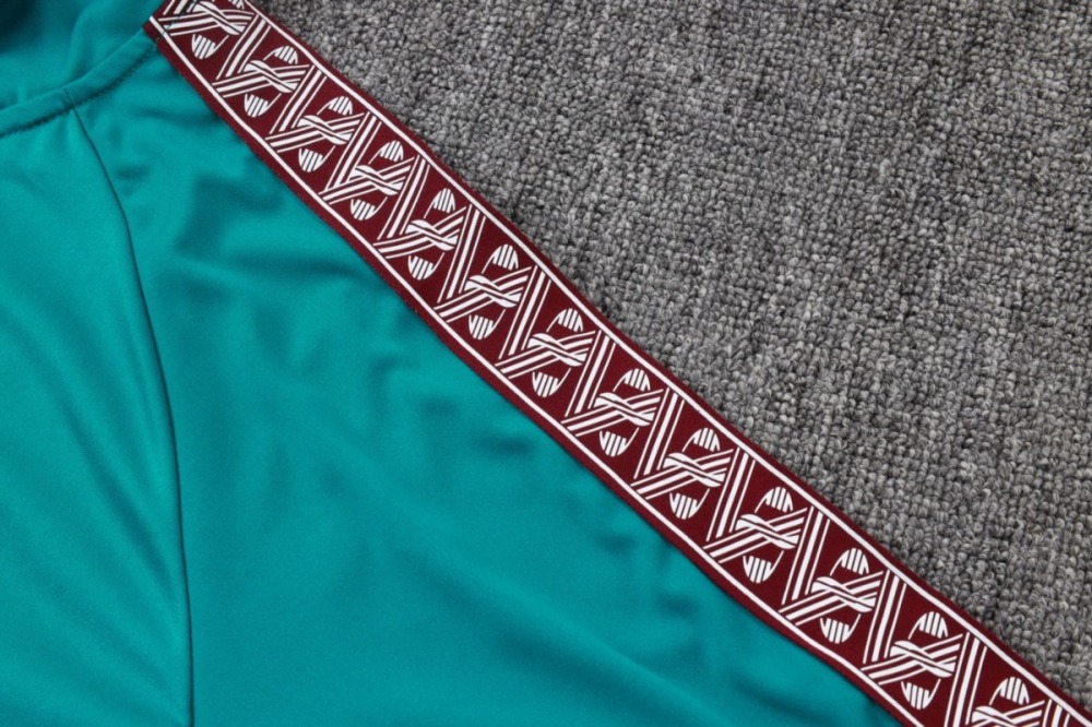 2026 Portugal Green Long-sleeved half-pull training kit
