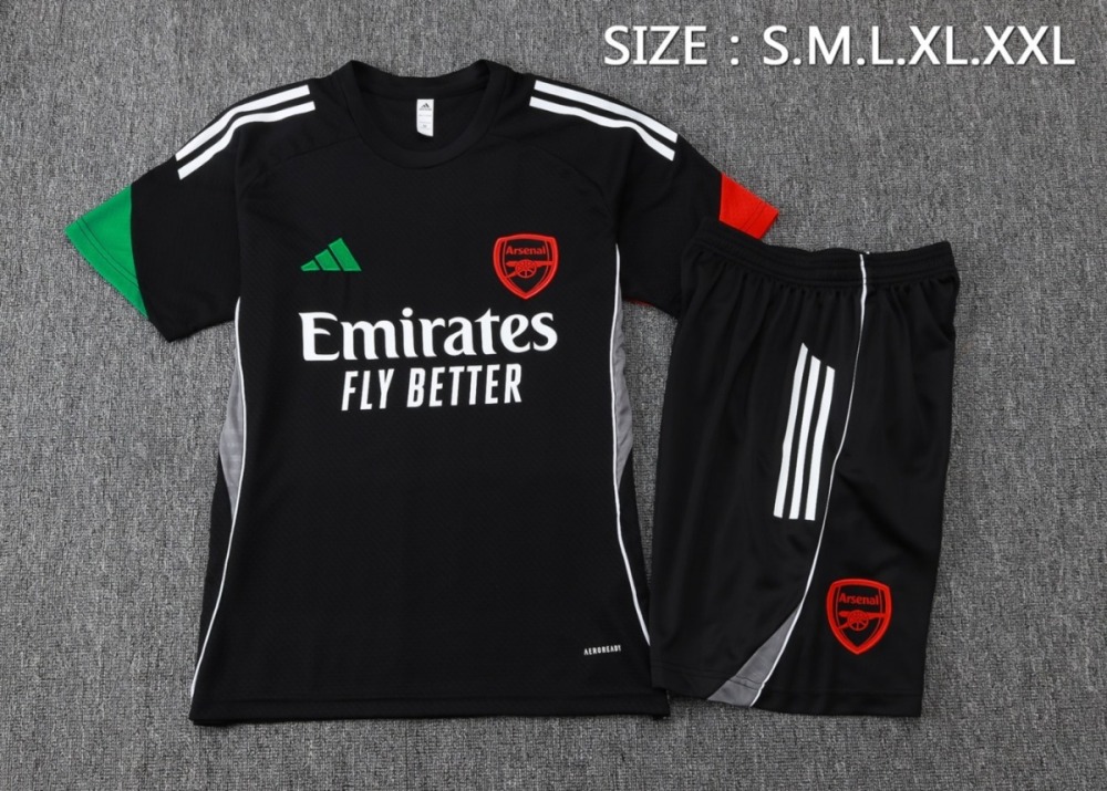 2026 Arsenal Black Training Set Shirt and Shorts