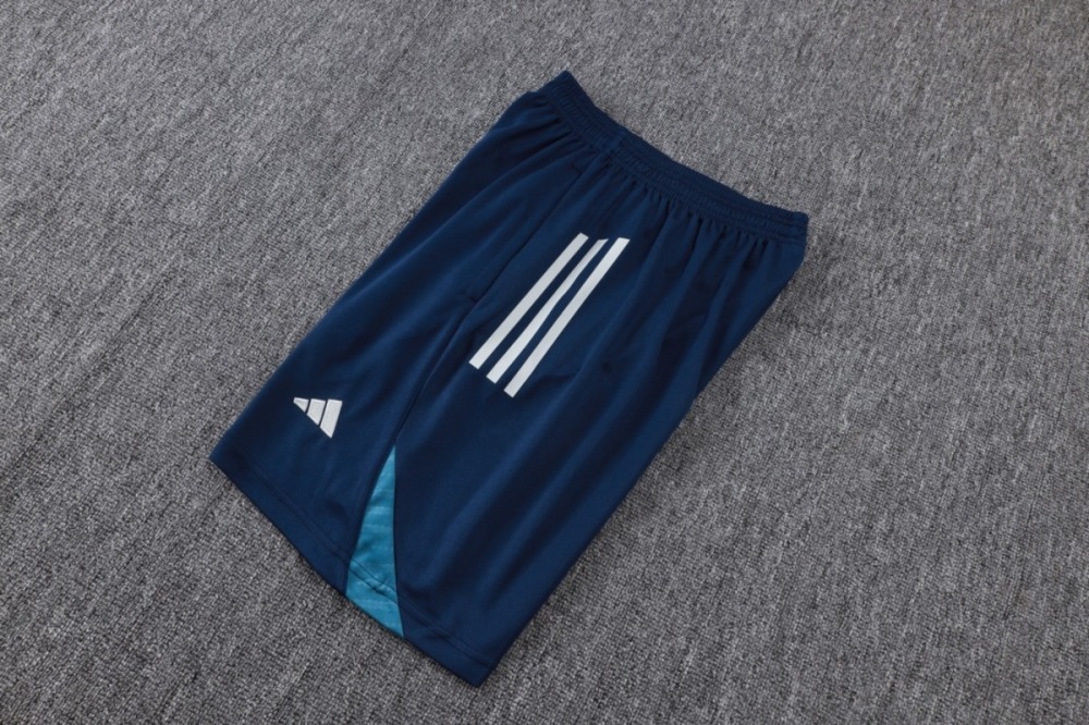 2026 Arsenal Light gray Training Set Shirt and Shorts