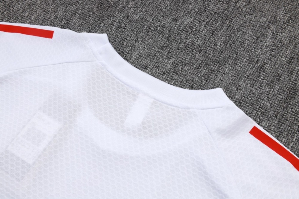 2026 Liverpool White Training Set Shirt and Shorts