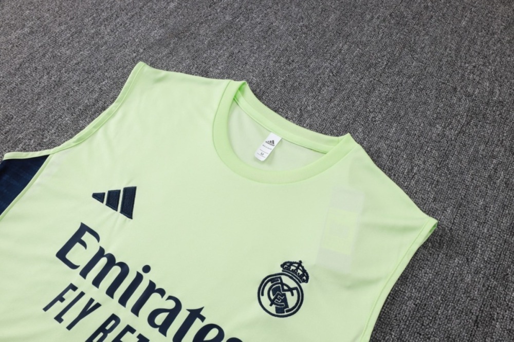 2026 Real Madrid Light Green Training Set Shirt andShorts