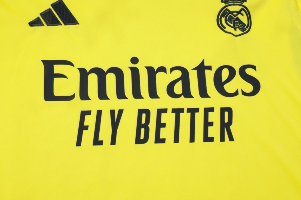 2026 Real Madrid Yellow Training Set Shirt and Shorts