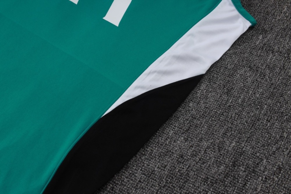 2026 Liverpool Green Training Set Shirt and Shorts