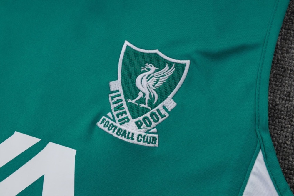 2026 Liverpool Green Training Set Shirt and Shorts