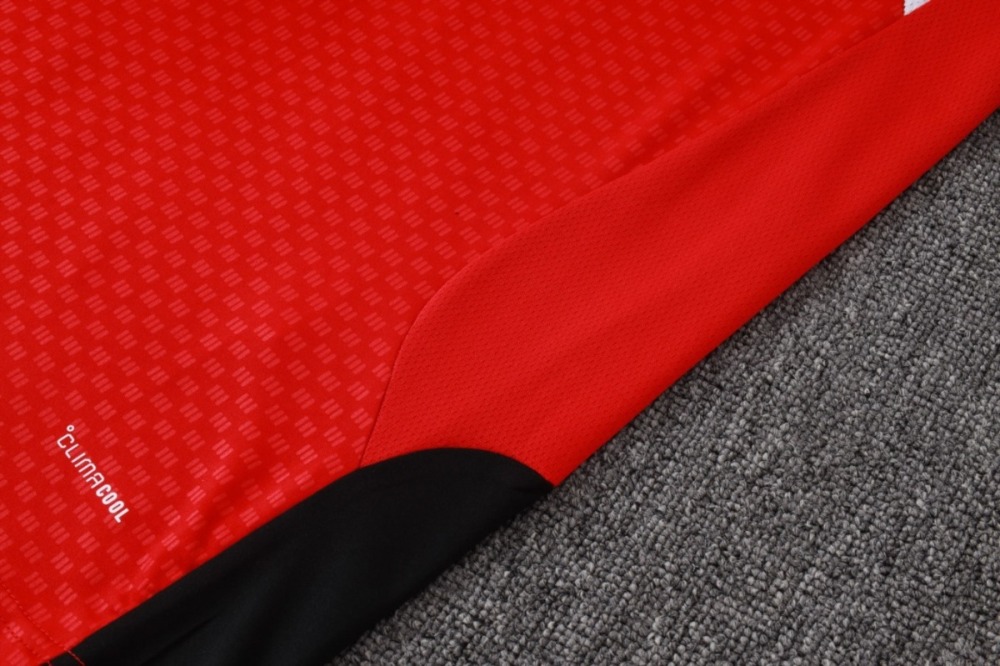 2026 Arsenal Red Training Set Shirt and Shorts