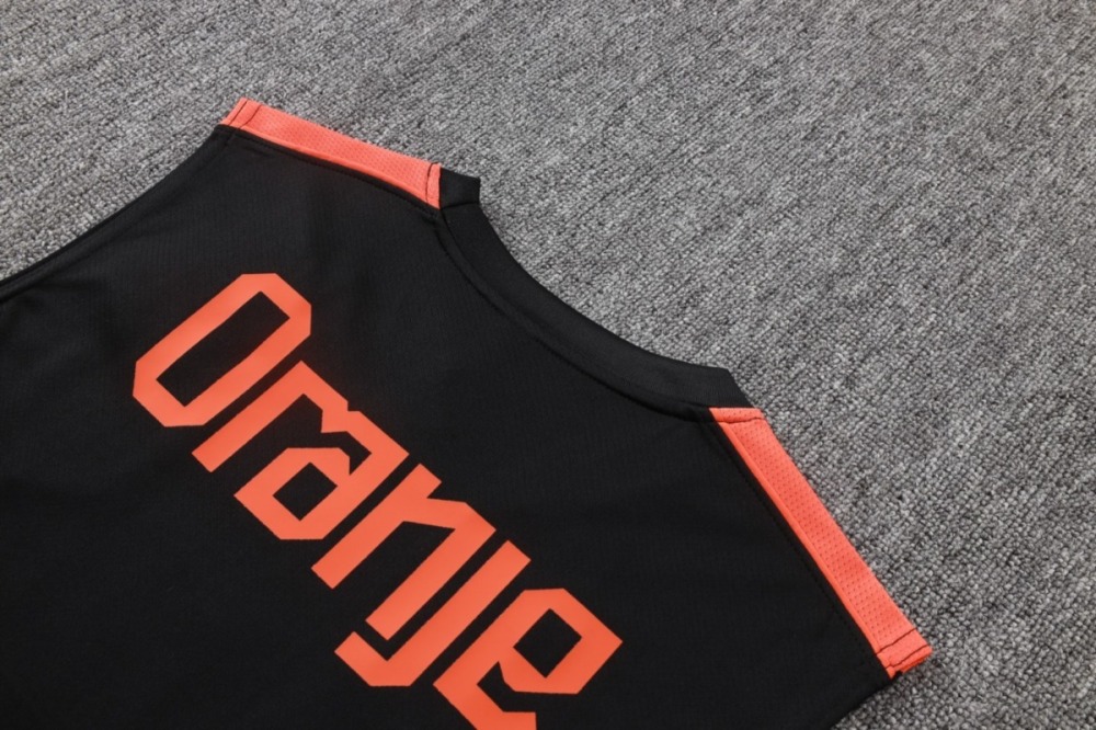 2026 Netherlands Black Training Set Shirt and Shorts