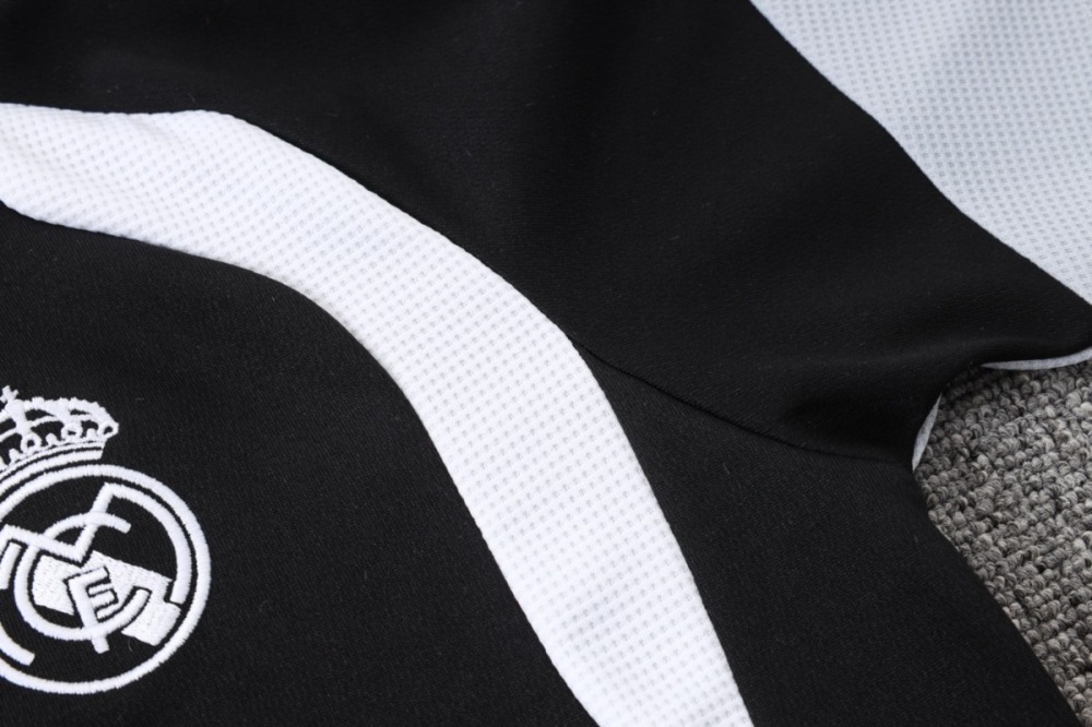 2026 Real Madrid Black Training Set Shirt and Shorts