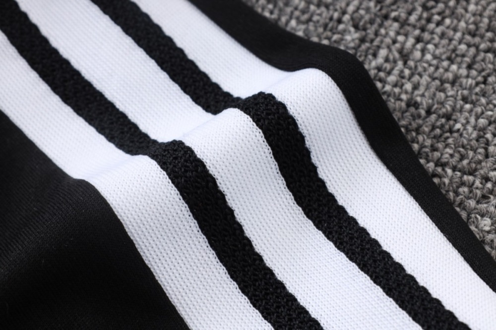 2026 Real Madrid Black Training Set Shirt and Shorts