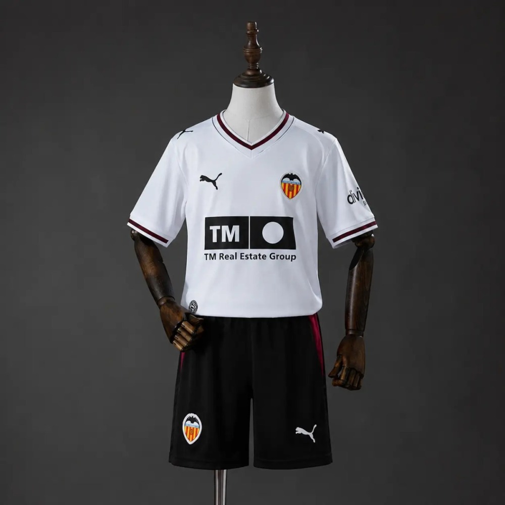 2026/27 Valencia CF Home Kids Kits