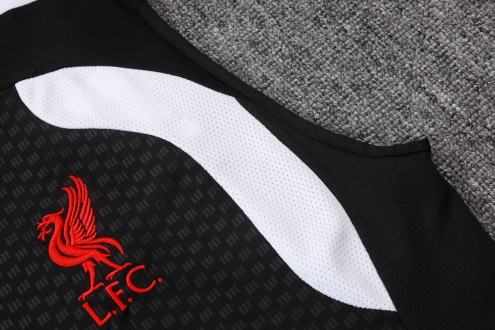 2026 Liverpool Black Training Set Shirt and Shorts