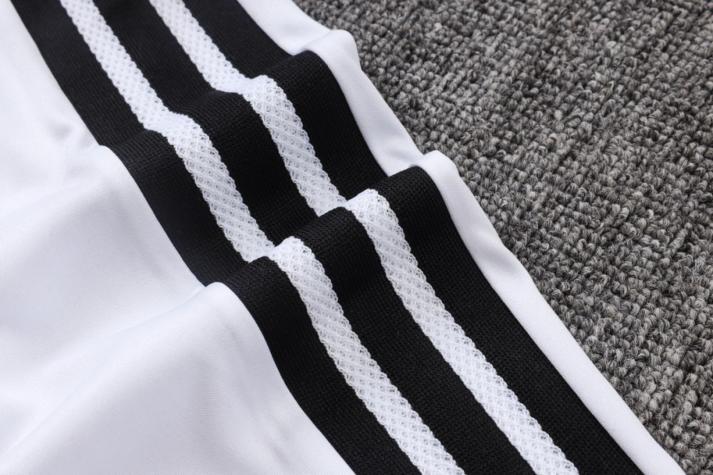 2026/27 Liverpool White Long-sleeved half-pull trainingkit