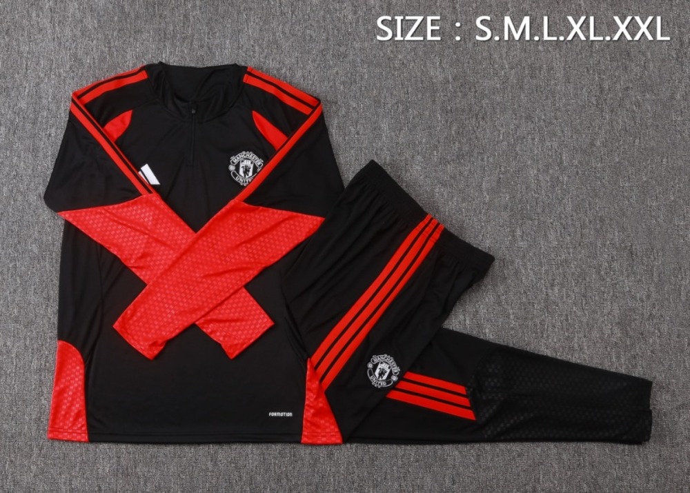 2026/27 Manchester United Black Long-sleeved half-pulltraining kit