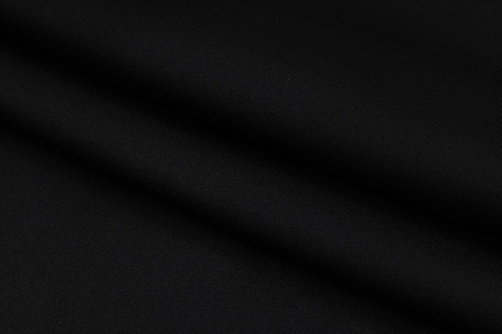 2026/27 Manchester United Black Long-sleeved half-pulltraining kit