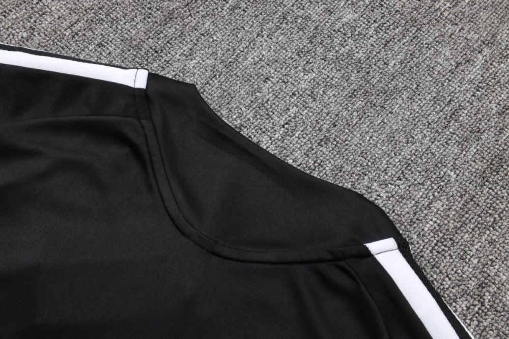 2026/27 Spain Black Long-sleeved half-pull training kit