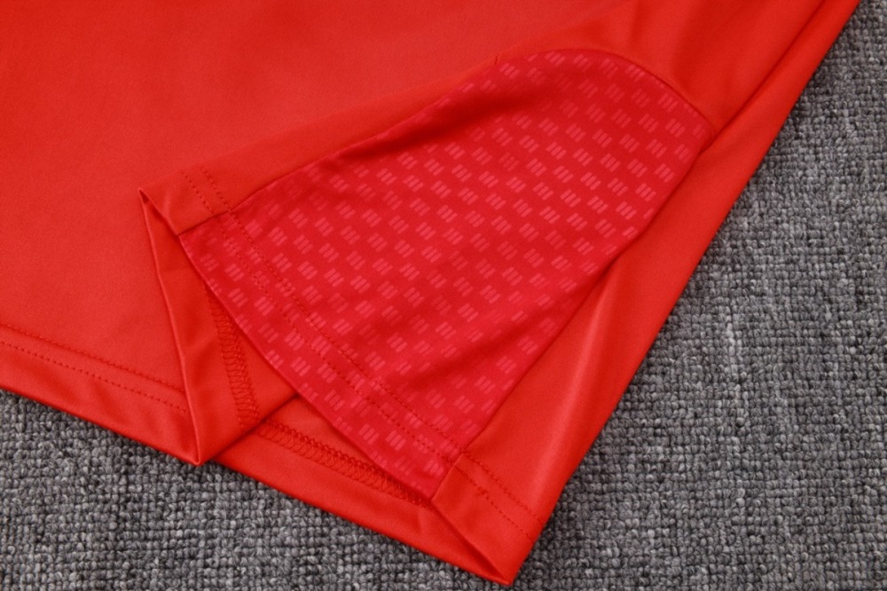 2026/27 Riverbed Red Long-sleeved half-pull training kit