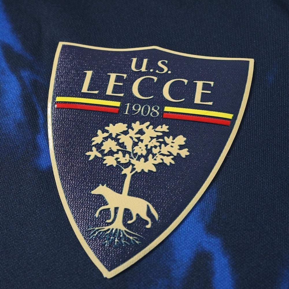 2026/27 U.S. Lecce Third Jersey Fan Version