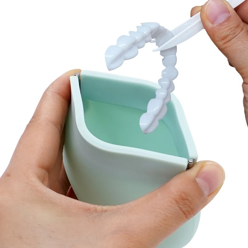 2PCS Dentistry Silicone Denture Case Mouth Guard Orthodontic Container Storage Invisible Braces Storage Clean Box Oral Care Hygiene