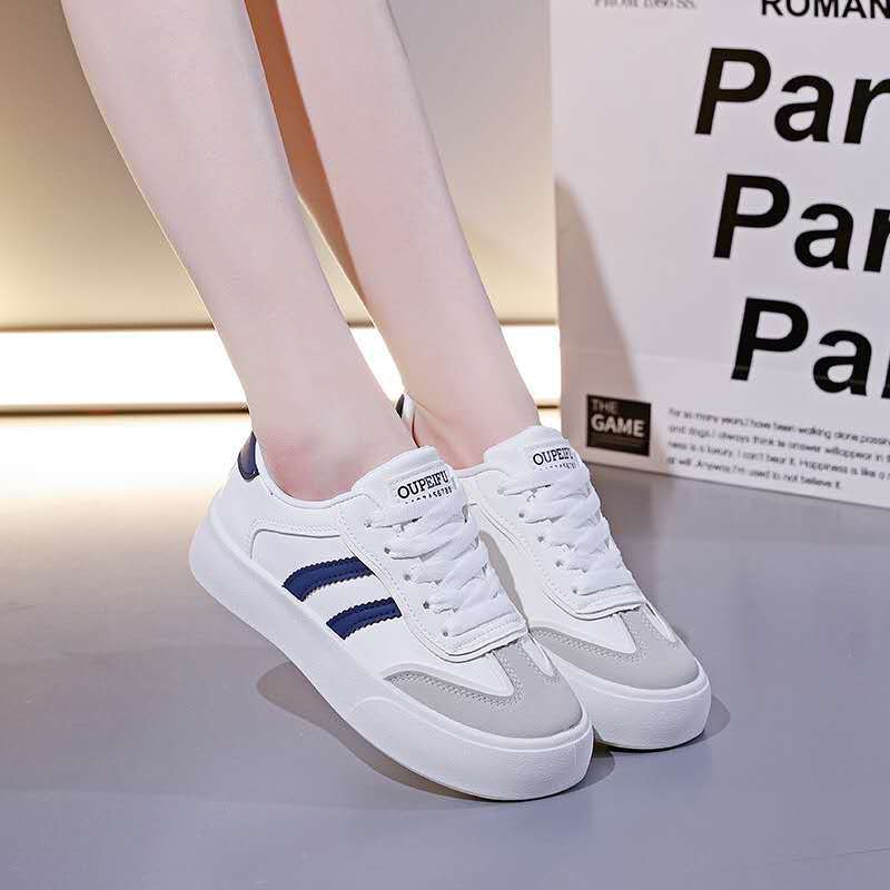 Retro Platform Trainers — Contrast Stripe