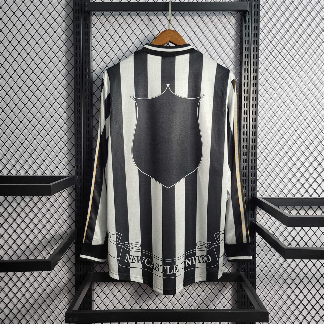9799 Newcastle United home Long sleeve retro Fan version