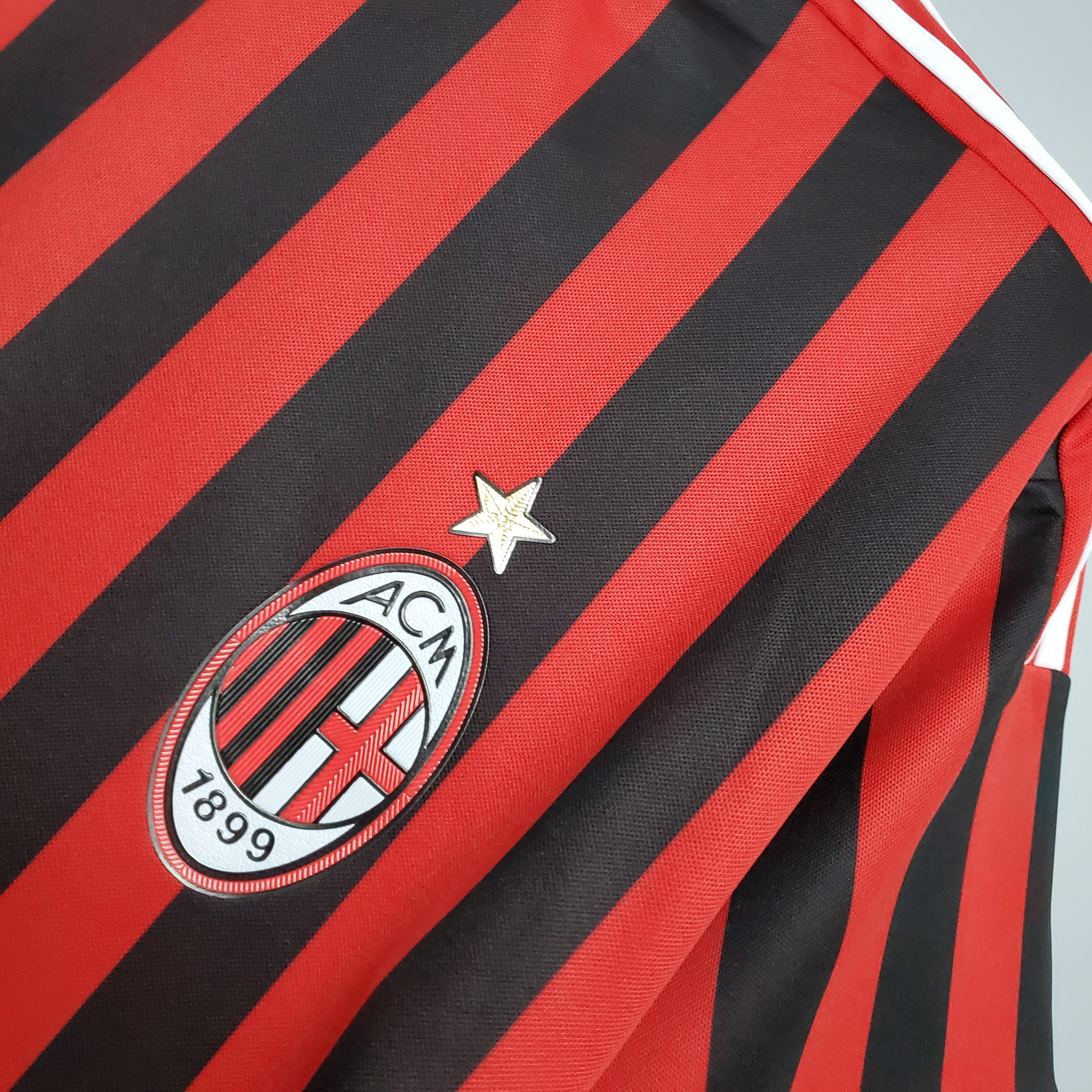 11/12 AC Milan home retro Fan version