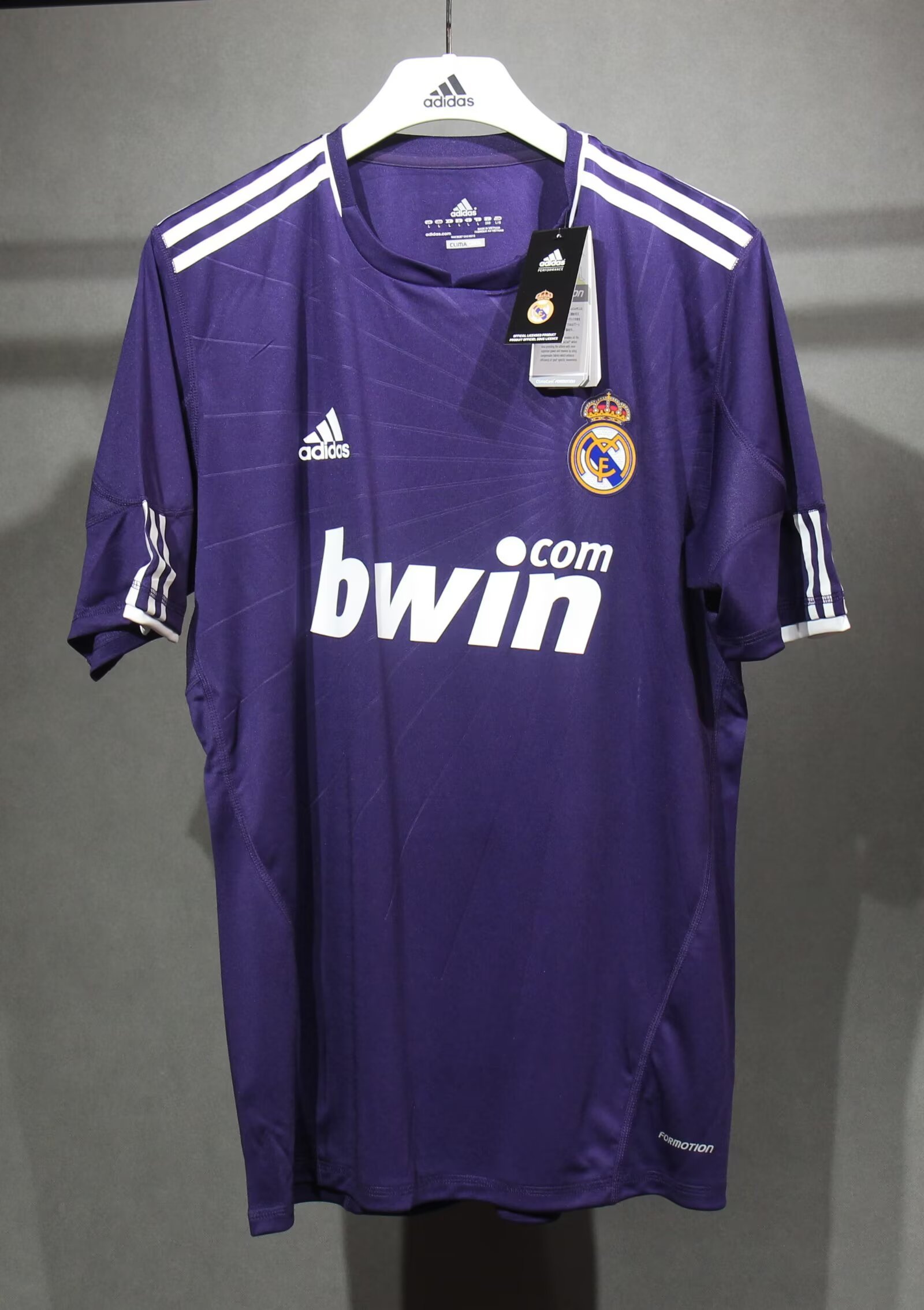 1011 Real Madrid third Retro Player version