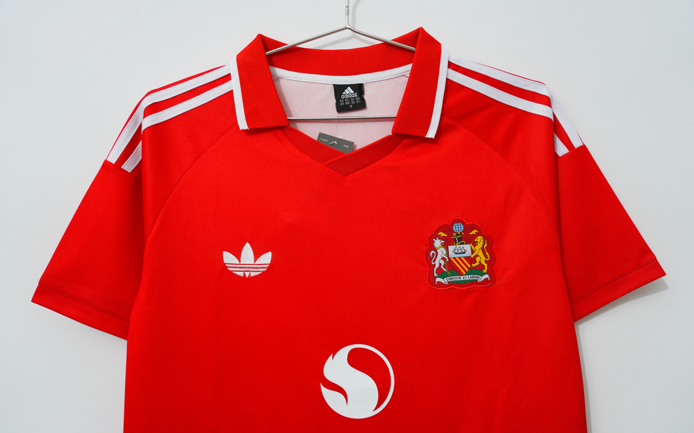 2627 Manchester United 125TH （red）Fan version