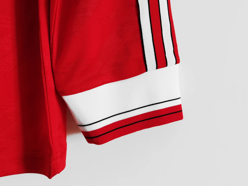 86/88 Manchester United home long sleeve retro Fan version