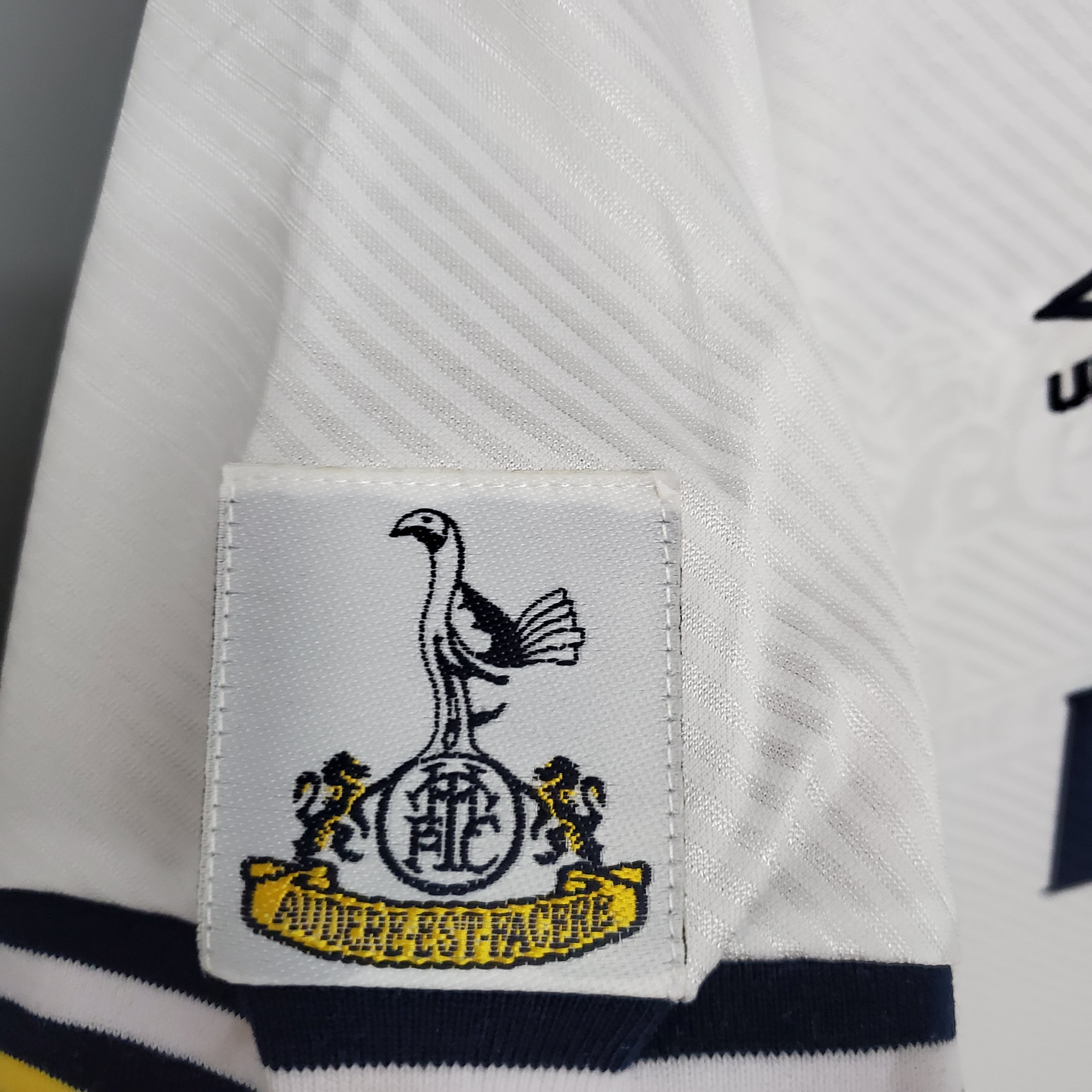 9495 Tottenham home retro Fan version