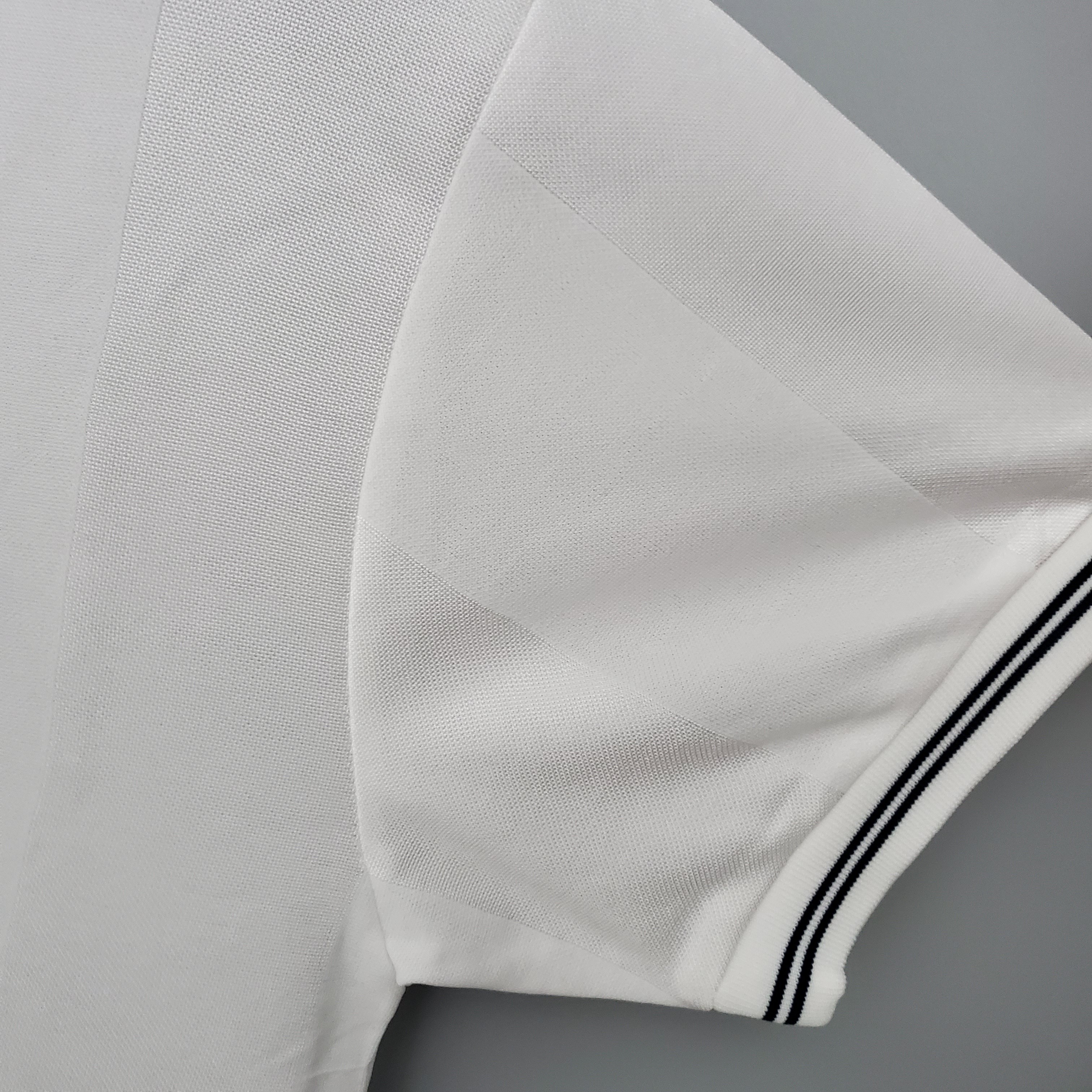 8384 Tottenham home retro Fan version