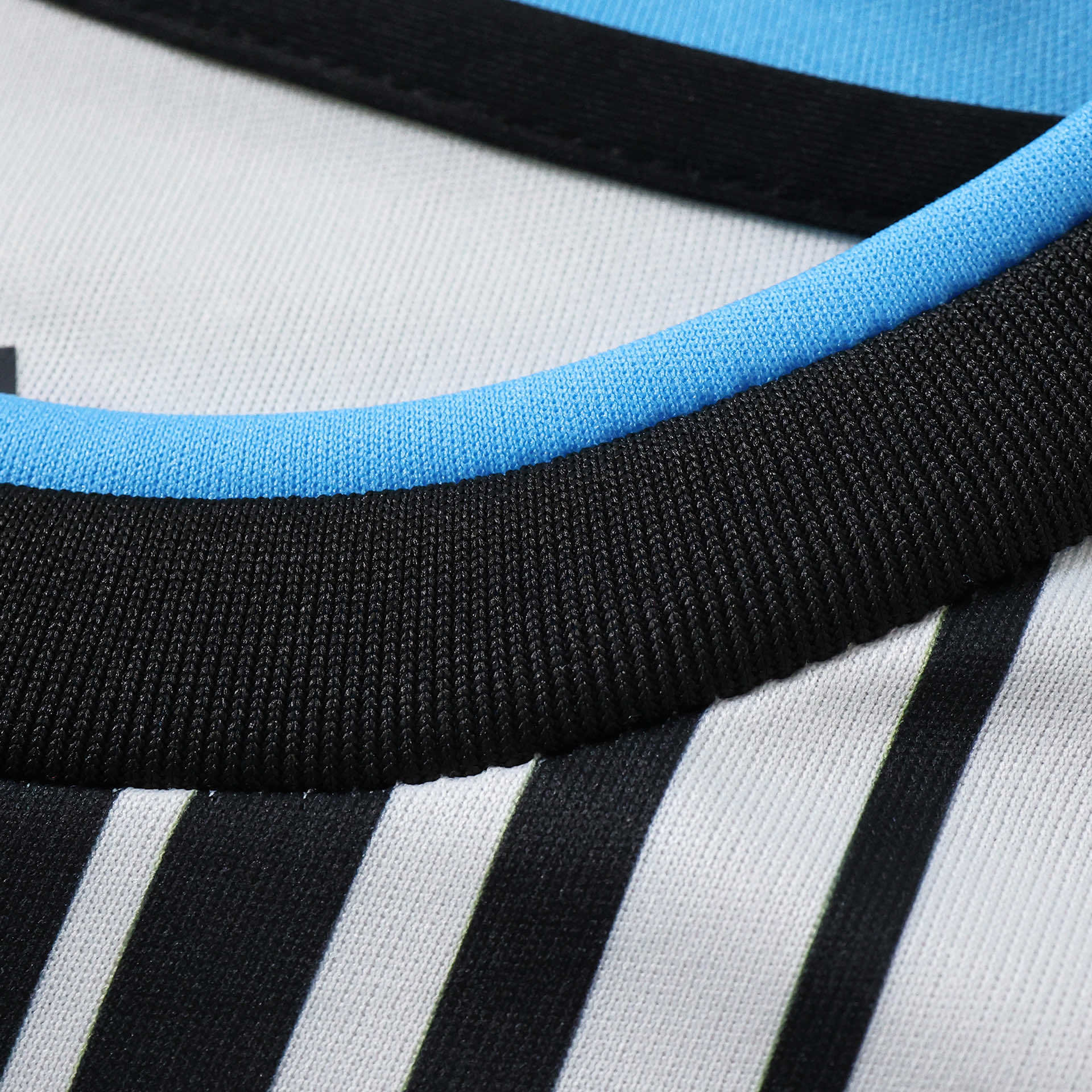 2627 Newcastle United home Kids Kit