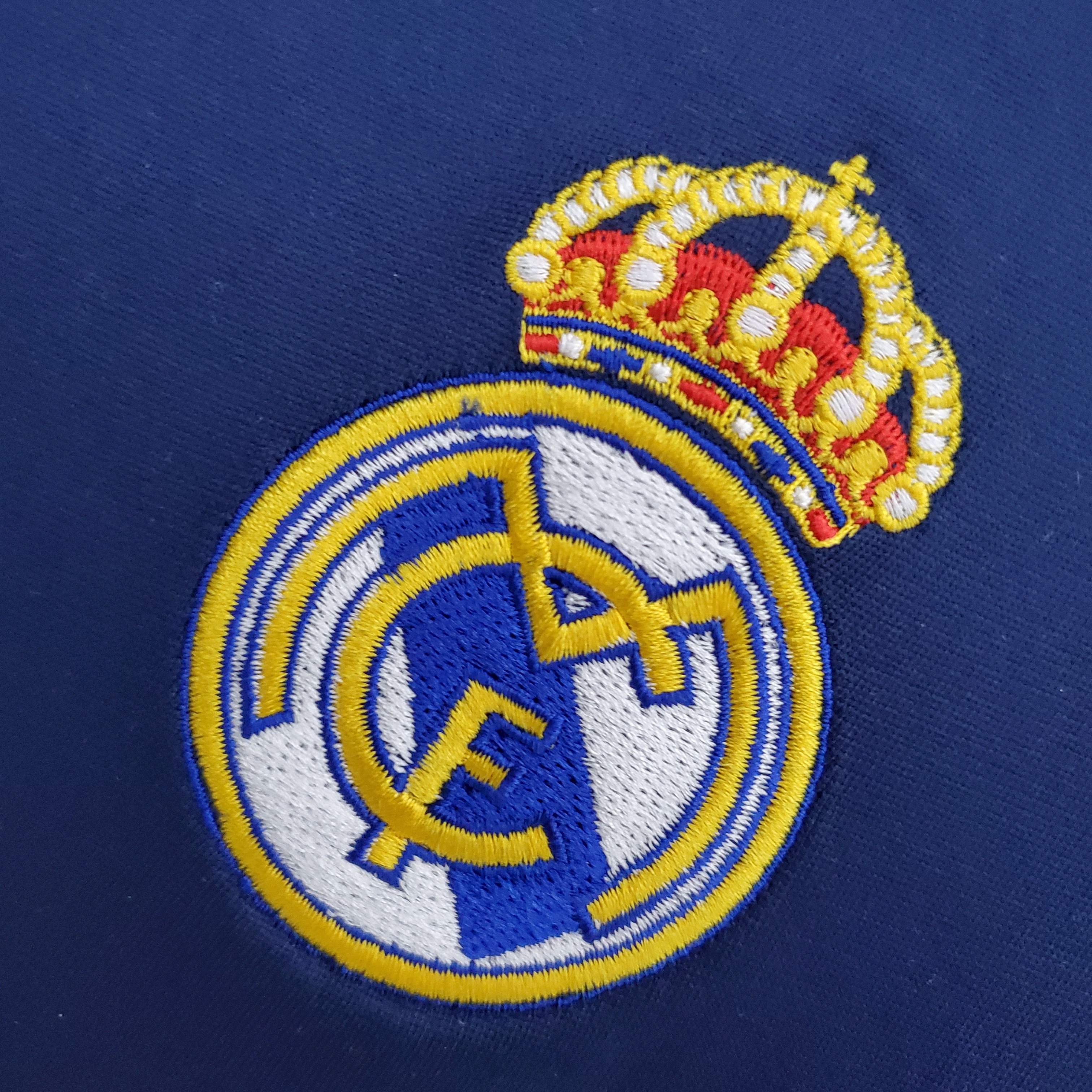 05/06 Real Madrid Away retro Fan version
