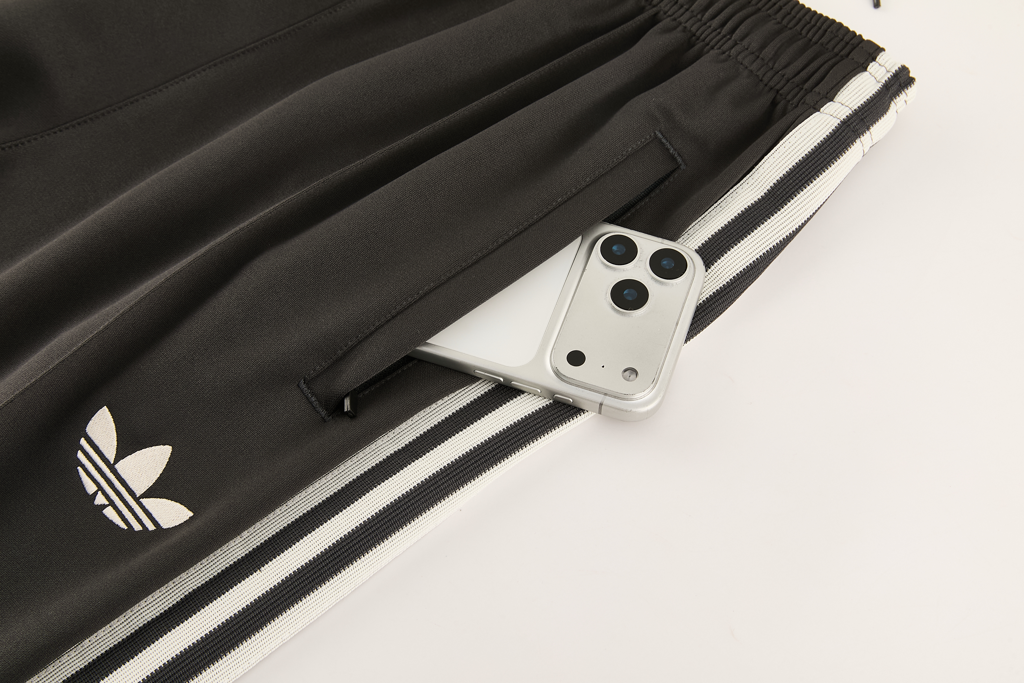 2627 Germany (off-white) Training jacket set