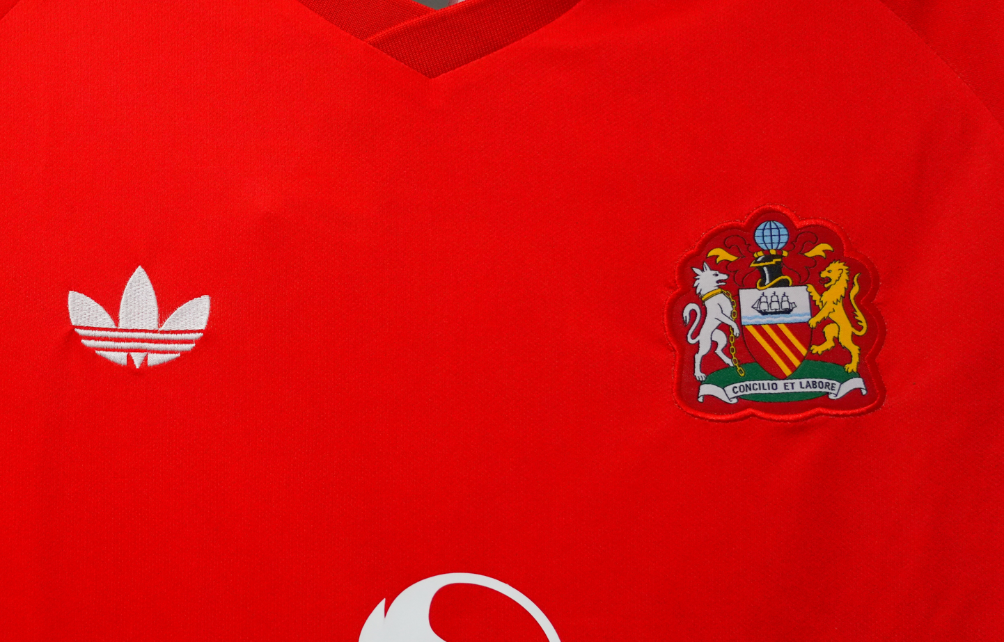 2627 Manchester United 125TH （red）Fan version