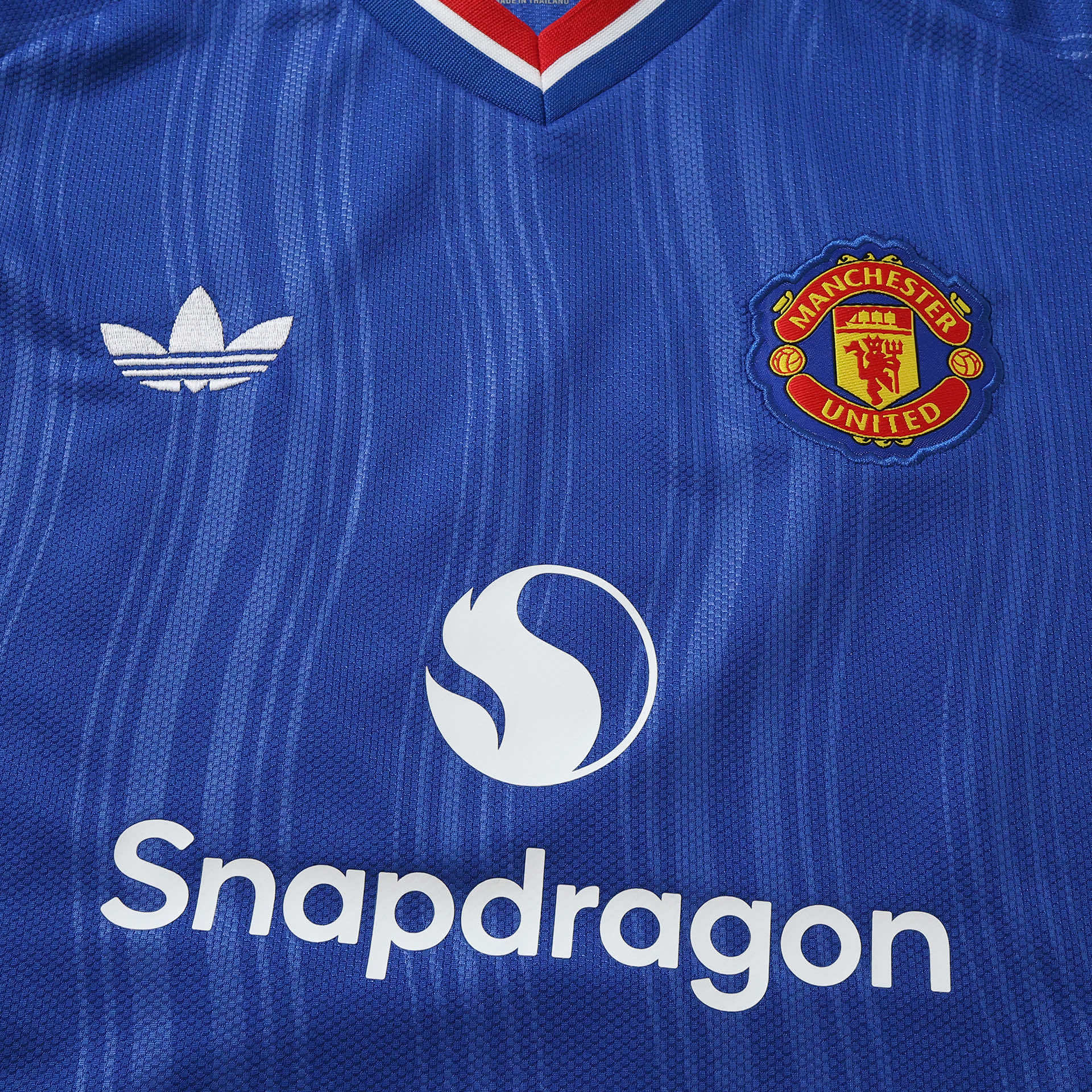2627 Manchester United Away Women Fan version